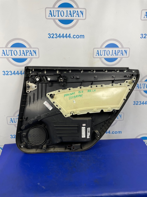 Карта двери задняя левая PASSAT B7 11-15 2013 A32 1.8 CPRA