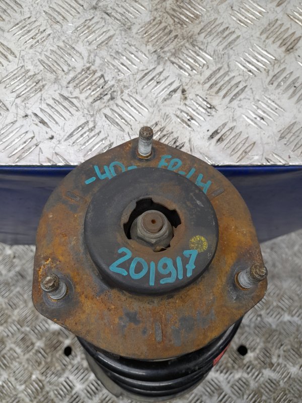 Амортизатор передний левый CAMRY 40 06-11 Амортизатор передний левый CAMRY 40 06-11