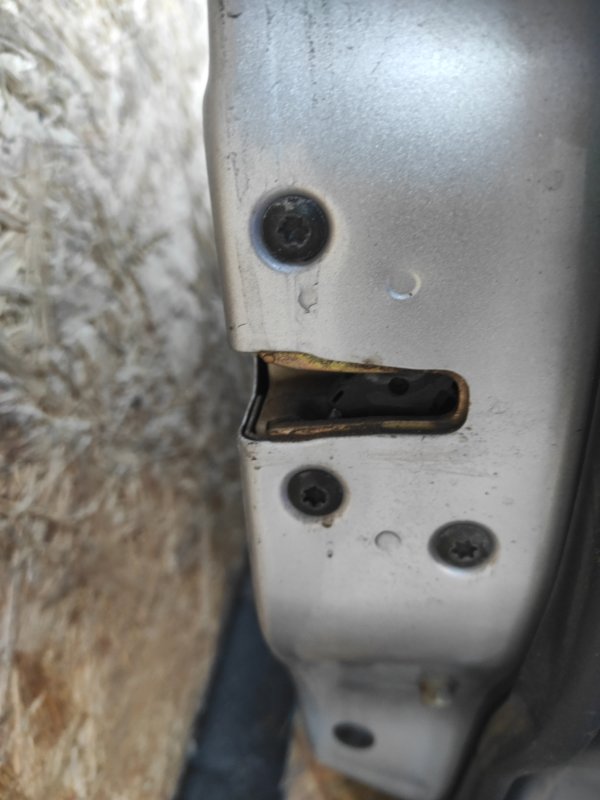 Замок двери передний правый MITSUBISHI LANCER IX 9 03-07 MN159934 Б/У