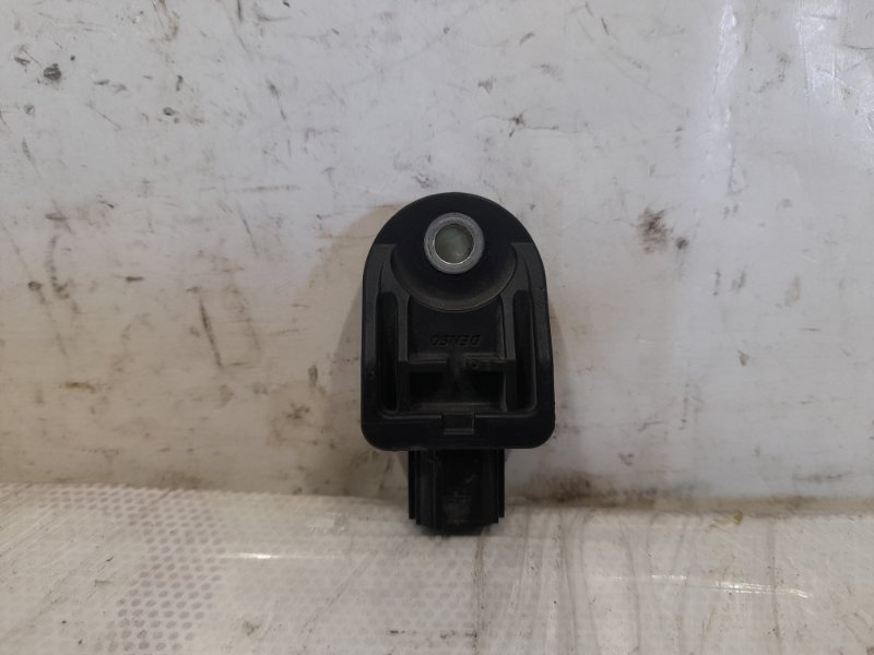 Запчасть датчик удара TOYOTA PRIUS - 30 09-17 2010 Хэтчбек 1.8 2ZR-FXE 89173-79025 Б/У Датчик удара TOYOTA PRIUS - 30 09-17 2010 Хэтчбек 1.8 2ZR-FXE 89173-79025 Б/У