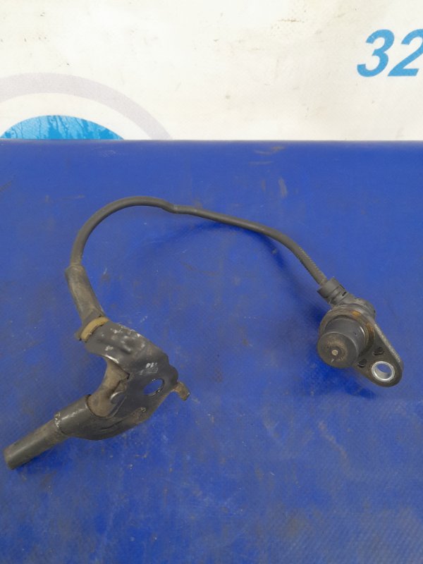 Датчик ABS передний левый TOYOTA CAMRY 40 06-11