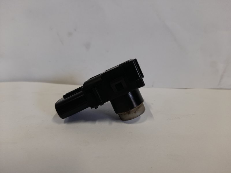 Датчик парктроника LS460 06-12 2011 Седан 4.6 1UR-FSE Датчик парктроника LS460 06-12 2011 Седан 4.6 1UR-FSE