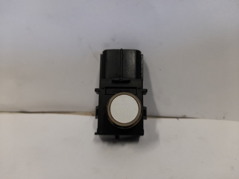 Датчик парктроника LEXUS LS460 06-12 Седан 4.6 1UR-FSE Датчик парктроника LEXUS LS460 06-12 Седан 4.6 1UR-FSE