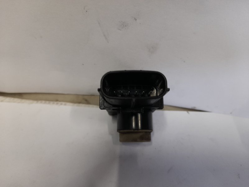 Датчик парктроника LS460 06-12 2011 Седан 4.6 1UR-FSE Датчик парктроника LS460 06-12 2011 Седан 4.6 1UR-FSE