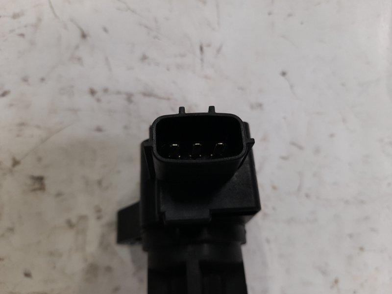 Катушка зажигания 6 GG 02-07 2007 Седан 2.0 LF95