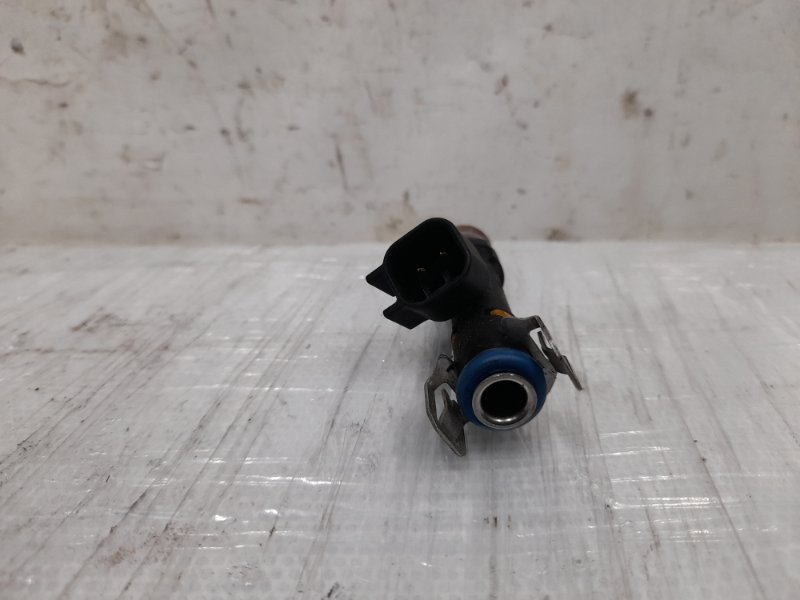 Форсунка топливная 6 GG 02-07 2007 Седан 2.0 LF95