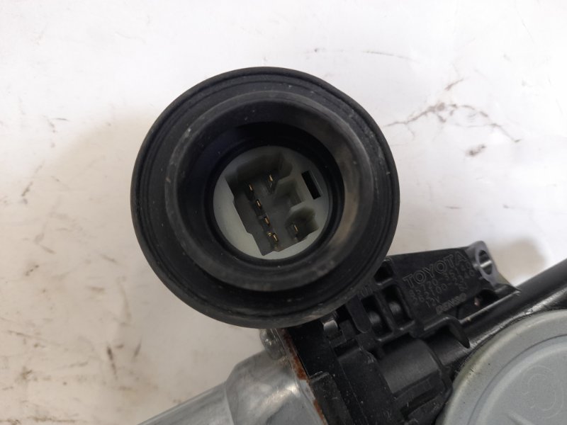 Стеклоподъемник задний правый COROLLA 150 06-13 2009 Седан 1.8 2ZR-FE Стеклоподъемник задний правый COROLLA 150 06-13 2009 Седан 1.8 2ZR-FE