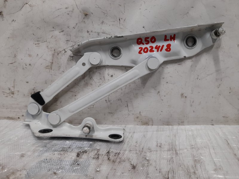 Петля крышки багажника левая INFINITI Q50 15-20 2015 Седан 3.7 VQ37VHR 84401-1MA0A Б/У