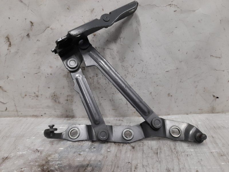 Петля крышки багажника правая INFINITI G25/G35/G37/Q40 06-14 2007 Седан 3.5 VQ35VHR 84400-JK00A Б/У