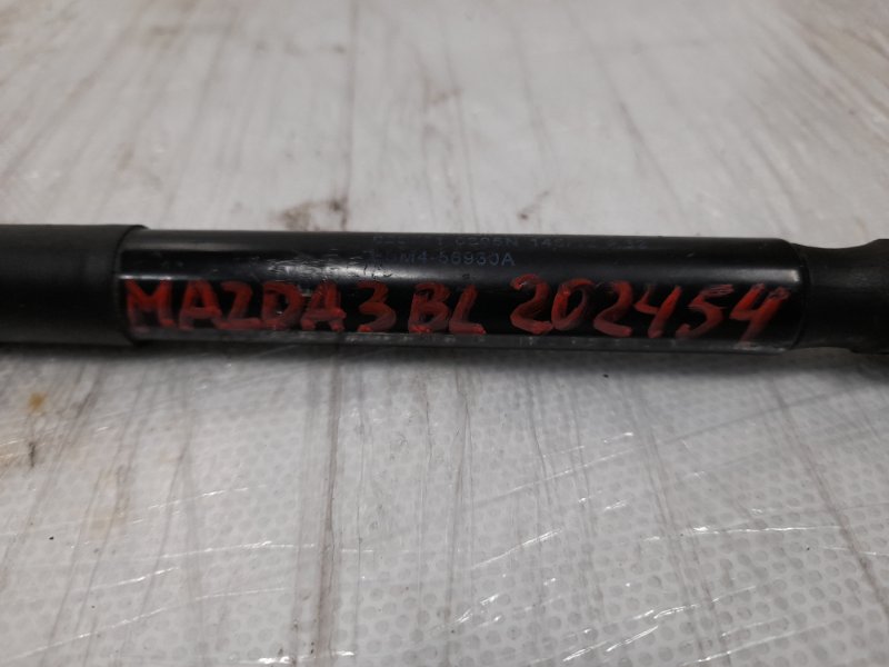 Амортизатор крышки багажника левый 3 BL 09-13 2010 Седан 2.0 LF-DE Амортизатор крышки багажника левый 3 BL 09-13 2010 Седан 2.0 LF-DE