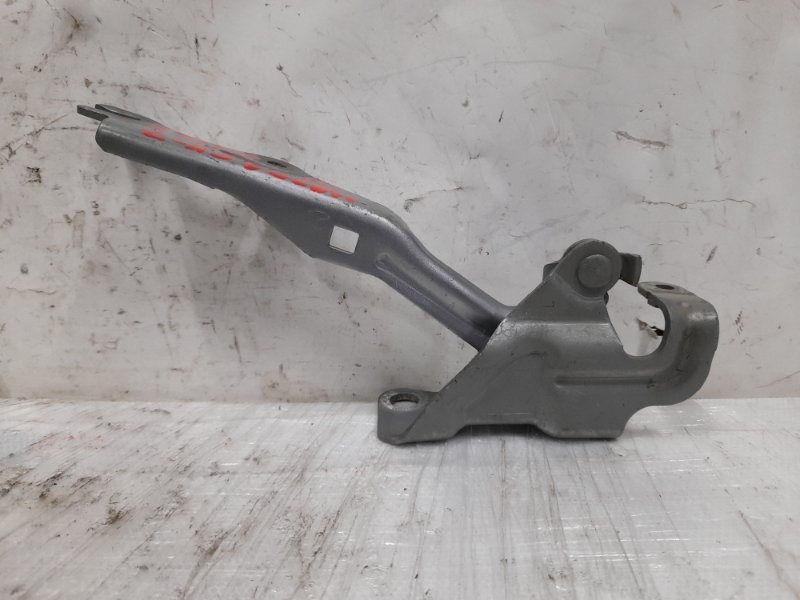 Петля капота левая MAZDA CX-7 06-12 2010 2.3 L3-VDT EG21-52-420B Б/У