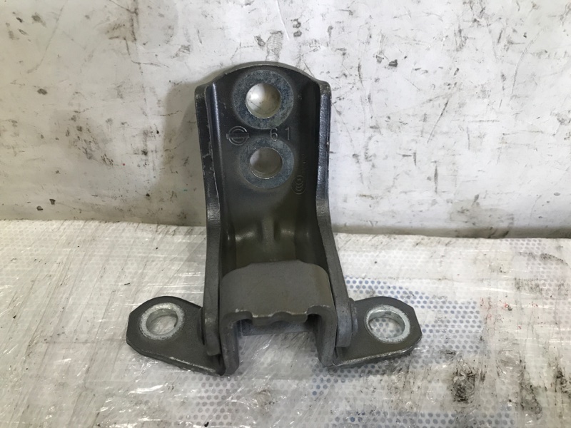 Петля двери нижняя передняя левая INFINITI FX/QX70 S51 08-17 Внедорожник 3.7 VQ37VHR Петля двери нижняя передняя левая INFINITI FX/QX70 S51 08-17 Внедорожник 3.7 VQ37VHR