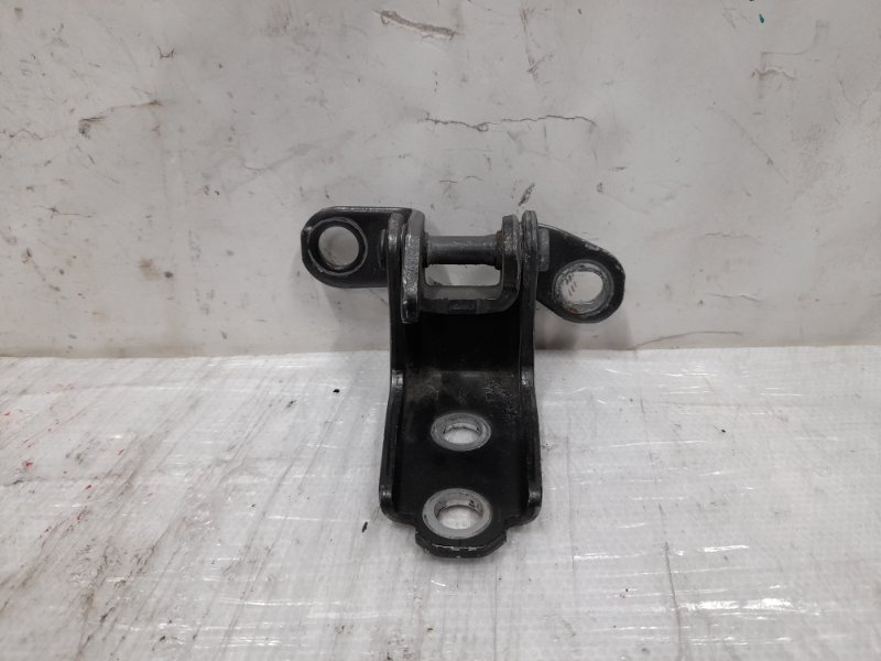 Петля двери нижняя задняя левая RDX 06-12 2007 Внедорожник 2.3 Петля двери нижняя задняя левая RDX 06-12 2007 Внедорожник 2.3