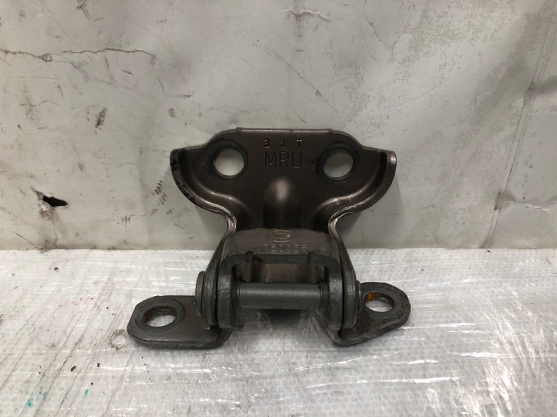 Петля двери верхняя задняя левая SUBARU FORESTER 12-19 Внедорожник 2.5 FB25