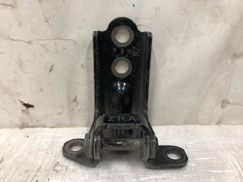 Петля двери нижняя задняя левая SUBARU FORESTER 12-19 Внедорожник 2.5 FB25