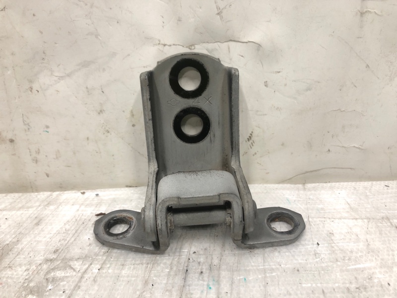 Петля двери верхняя передняя правая INFINITI FX S50 03-08 Внедорожник 3.5