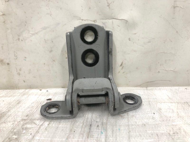 Петля двери верхняя передняя левая INFINITI FX S50 03-08 Внедорожник 3.5