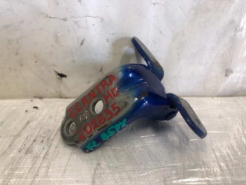 Петля двери верхняя передняя левая HYUNDAI ELANTRA MD 10-15 2015 Седан 1.8 79310-2E000 Б/У