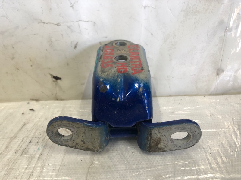 Петля двери верхняя передняя левая ELANTRA MD 10-15 2015 Седан 1.8