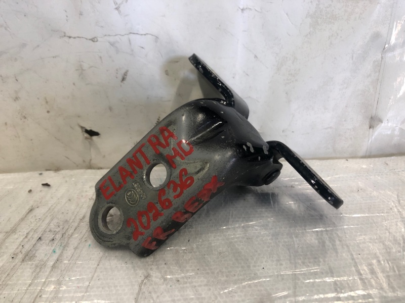 Петля двери верхняя передняя правая HYUNDAI ELANTRA MD 10-15 2015 Седан 1.8 79320-2E000 Б/У