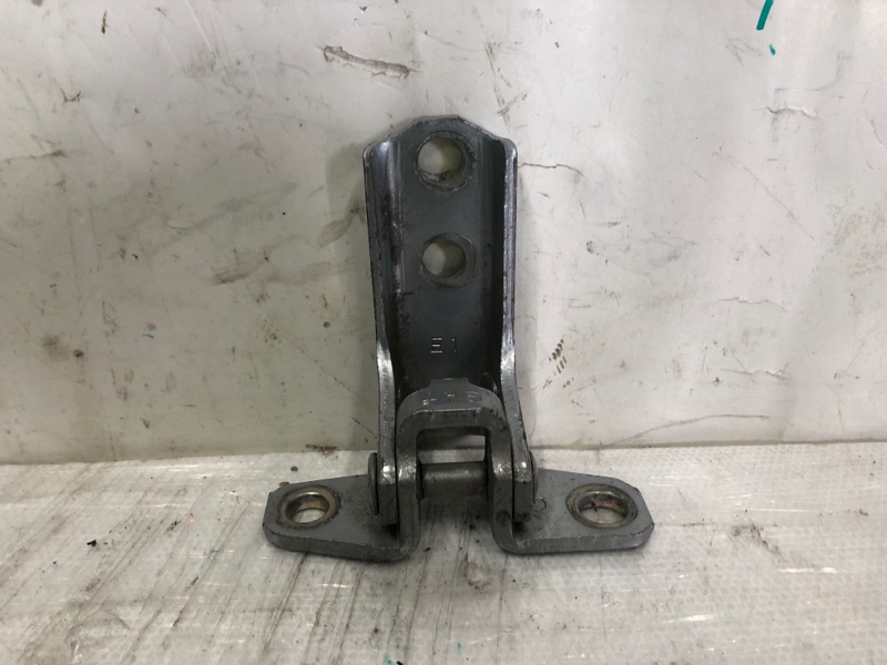 Петля двери верхняя передняя правая MITSUBISHI LANCER X 10 07-15 Седан 2.0 4B11