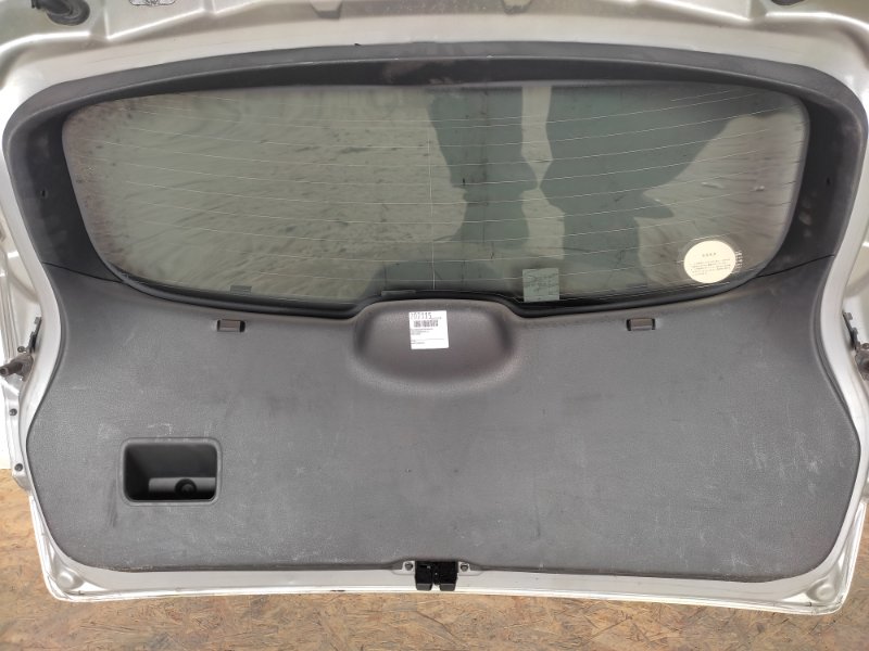 Обшивка крышки багажника QASHQAI 07-14