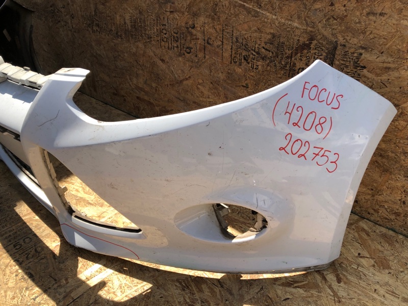 Бампер передний FOCUS 10-18 2012 Хетчбек 2.0L GDI I4 flex fuel engine