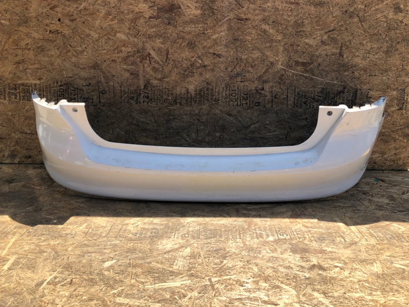 Бампер задний FORD FOCUS 10-18 2012 Хетчбек 2.0L GDI I4 flex fuel engine BM5Z-17K835-CBCP Б/У