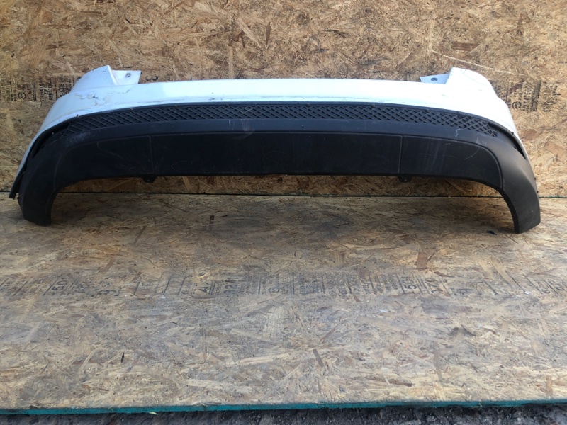 Бампер задний FOCUS 10-18 2013 Хетчбек 2.0 C20HDEX