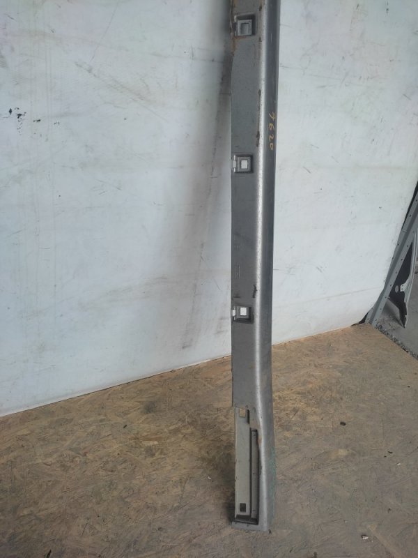 Накладка порога наружная левая SUBARU FORESTER SG 02-07 Внедорожник 2.5 EJ253