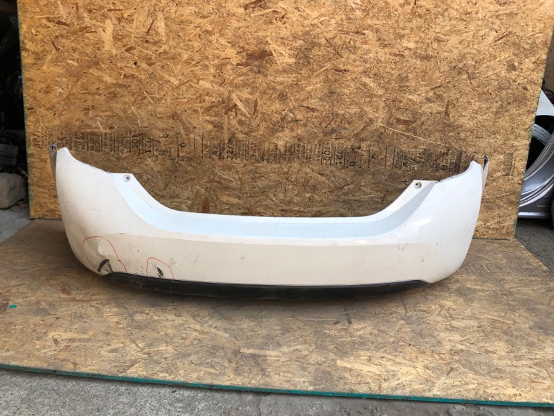 Запчасть бампер задний TOYOTA COROLLA E170 13-19 Седан 52159-02A10 Б/У Бампер задний TOYOTA COROLLA E170 13-19 Седан 52159-02A10 Б/У