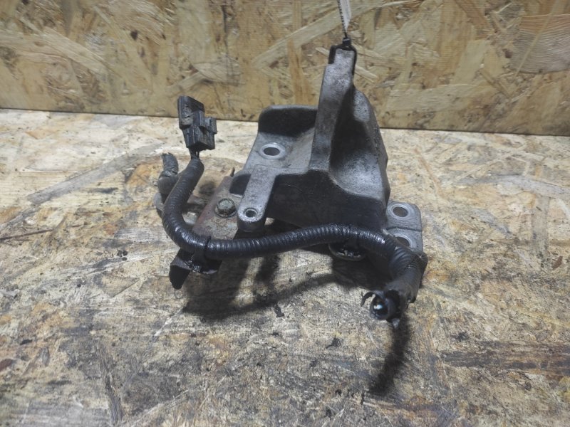 Кронштейн двигателя передний PATHFINDER R52 12-21 2014 3.5L 6