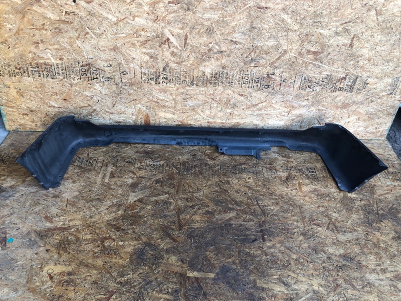 Бампер задний задний NV200 USA 13- 2017 Минивэн 2.0L 4