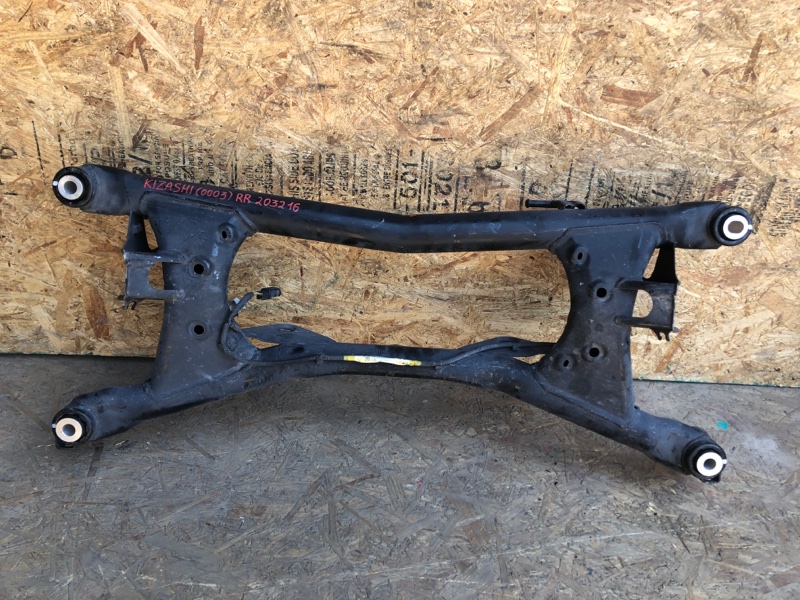 Балка задней подвески задняя SUZUKI KIZASHI 09-14 2011 Седан 2.4 46700-57L00 Б/У