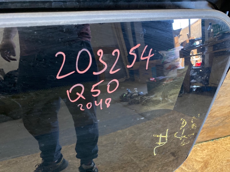 Люк Q50 20- 2021 Седан 3.0 VR30DDTT