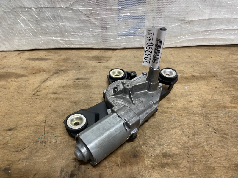 Моторчик стеклоочистителя задний FORD FOCUS 10-18 2013 Хетчбек 2.0 C20HDEX F1FZ-1750-8A Б/У