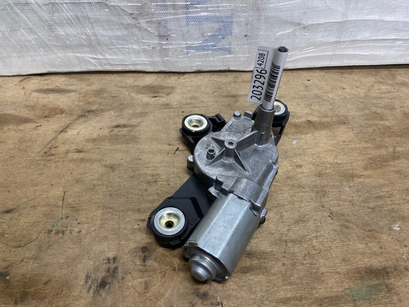 Запчасть моторчик стеклоочистителя задний FORD FOCUS 10-18 2012 Хетчбек 2.0L GDI I4 flex fuel engine F1FZ-1750-8A Б/У Моторчик стеклоочистителя задний FORD FOCUS 10-18 2012 Хетчбек 2.0L GDI I4 flex fuel engine F1FZ-1750-8A Б/У