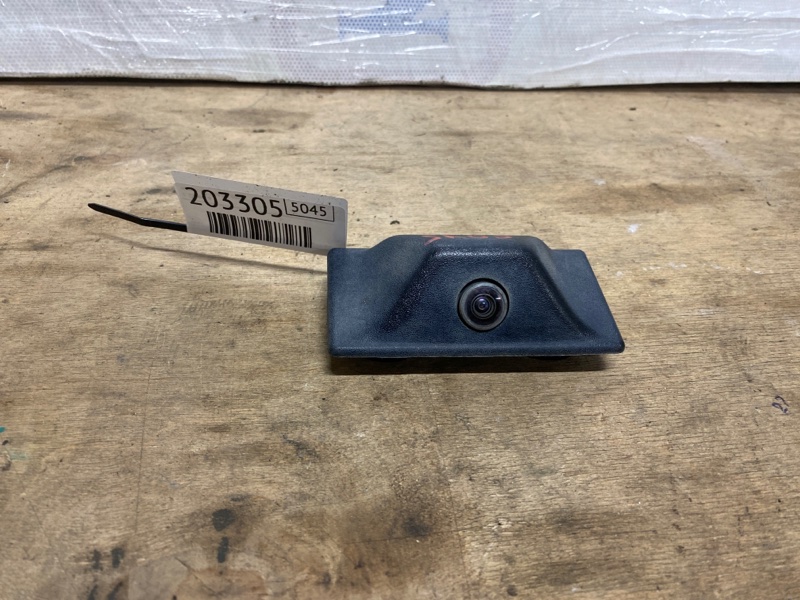 Запчасть камера заднего вида задняя JEEP RENEGADE (BU) 14- 2020 Wagon 2.4L I4 ZERO EVAP M-AIR 68509056AA Б/У Камера заднего вида задняя JEEP RENEGADE (BU) 14- 2020 Wagon 2.4L I4 ZERO EVAP M-AIR 68509056AA Б/У