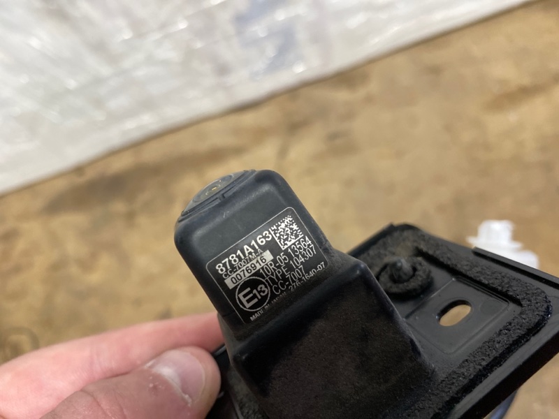 Камера заднего вида задняя OUTLANDER GF 12- 2017 Внедорожник 2.4 Камера заднего вида задняя OUTLANDER GF 12- 2017 Внедорожник 2.4