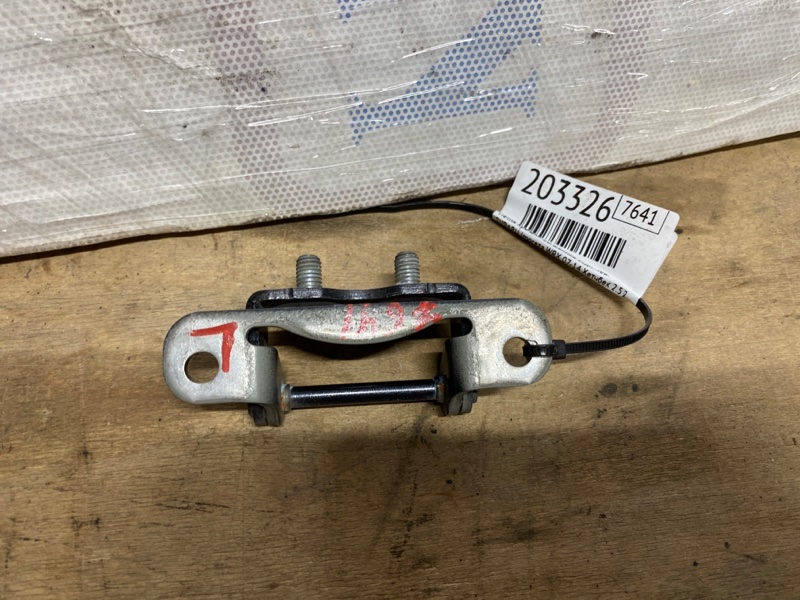 Петля крышки багажника задняя левая IMPREZA WRX 10-14 GH 2014 Хетчбек 2.5 EJ255