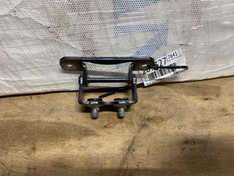 Петля крышки багажника задняя правая IMPREZA WRX 10-14 GH 2014 Хетчбек 2.5 EJ255