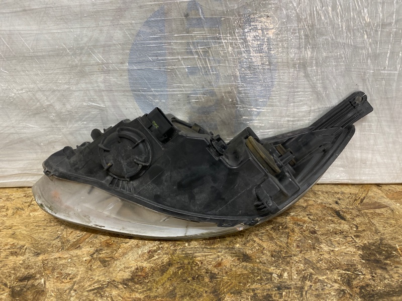 Фара передняя правая FOCUS 10-18 2013 Хетчбек 2.0 C20HDEX