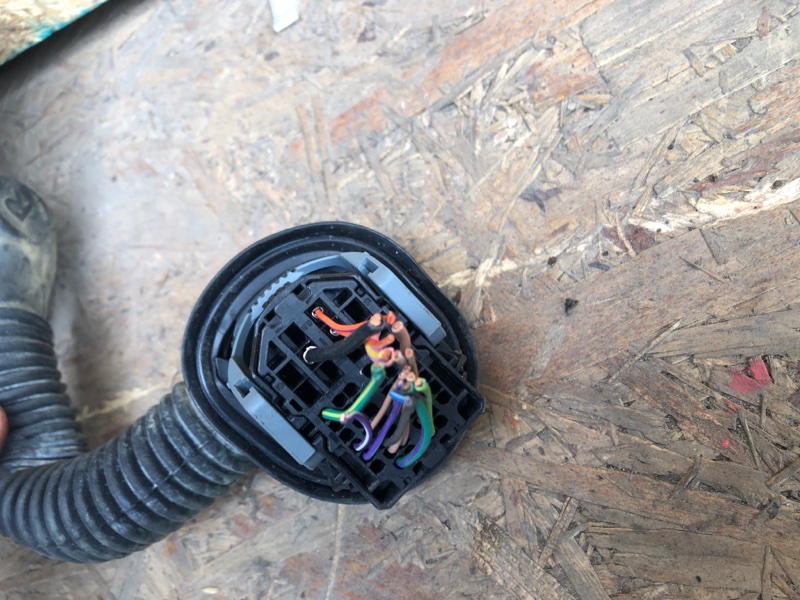 Стеклоподъемник передний правый CHEROKEE 14- 2017 Wagon 2.4L I4 FI DOHC 16V NF4 Стеклоподъемник передний правый CHEROKEE 14- 2017 Wagon 2.4L I4 FI DOHC 16V NF4