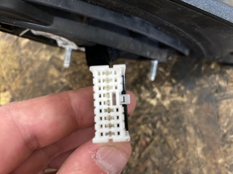 Зеркало левое SONATA YF 10-14 2013 2.4L 4 Зеркало левое SONATA YF 10-14 2013 2.4L 4