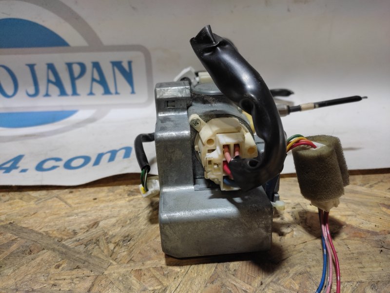 Замок зажигания ROGUE 08-15 2011 2.5 QR25DE