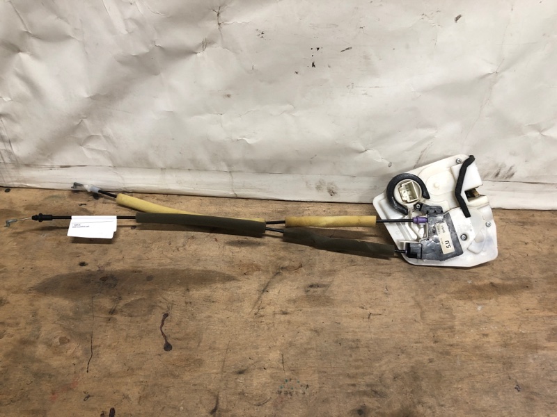 Запчасть замок двери передний правый MAZDA 3 BM 13-19 2016 Седан 2.0L 4 BHN9-58-310A Б/У Замок двери передний правый MAZDA 3 BM 13-19 2016 Седан 2.0L 4 BHN9-58-310A Б/У