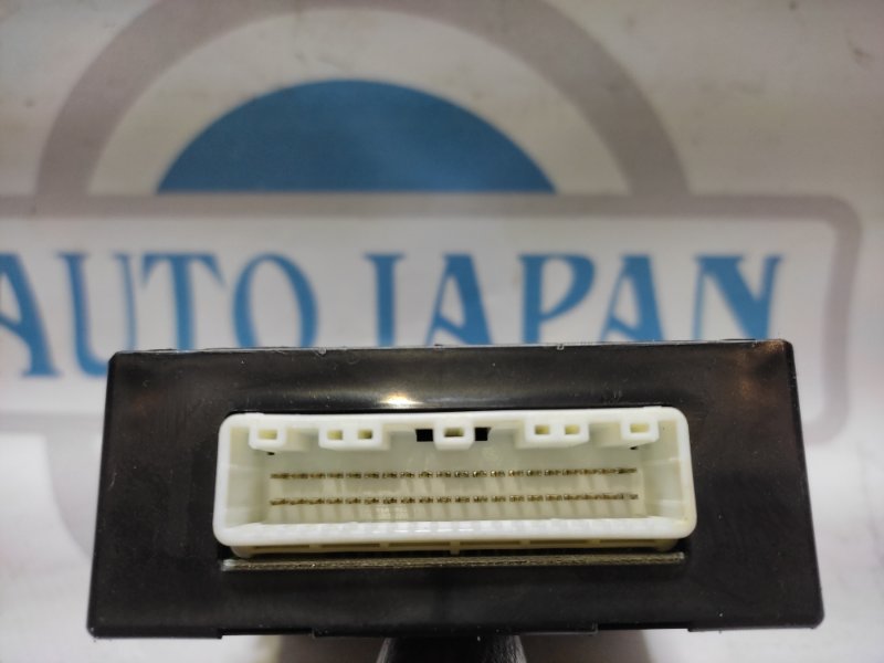 Блок управления центральным замком ROGUE 08-15 2011 2.5 QR25DE Блок управления центральным замком ROGUE 08-15 2011 2.5 QR25DE