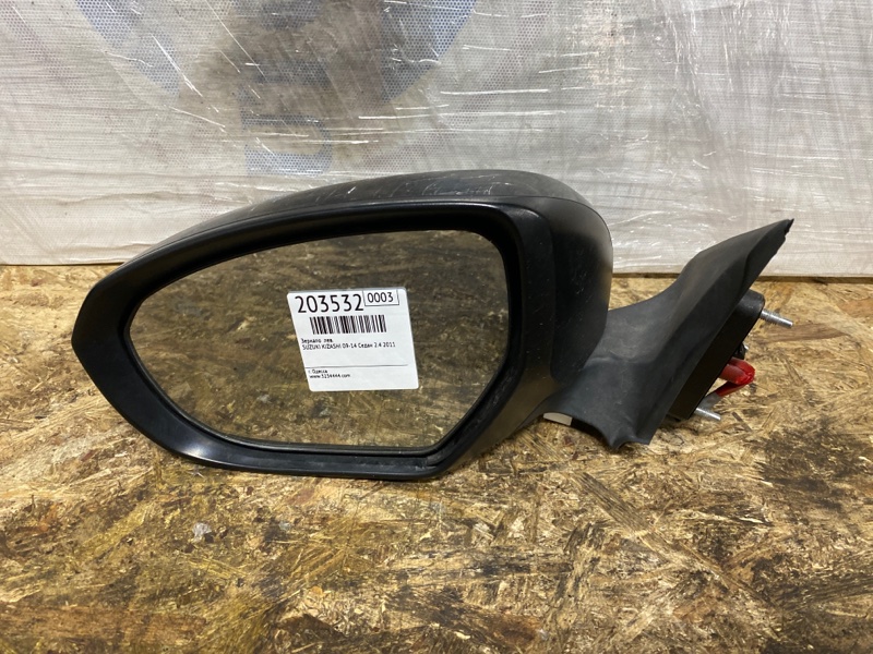 Зеркало левое SUZUKI KIZASHI 09-14 2011 Седан 2.4 84702-57L50-ZMV Б/У