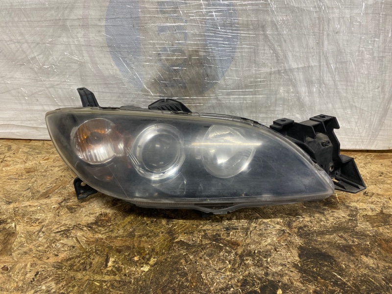 Фара правая MAZDA 3 BK 03-08 2004 Седан 2.3 BN8R-51-031A Б/У