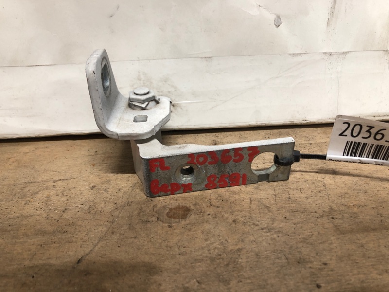 Петля двери верхняя передняя левая FORD FOCUS 10-18 2013 Хетчбек 2.0 C20HDEX CP9Z-5422801-A Б/У